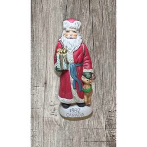 Vintage Old World Santa figurine. 1932 Canada no chips or cracks